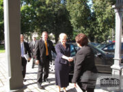 Prezidentė Dalia Grybauskaitė atvyksta į Istorinę LR Prezidentūrą Kaune. 2009 m. rugsėjo 2 d.