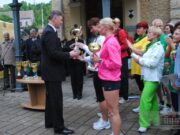 Rimantas Mikaitis, Mayor of Kaunas city, awards the women runners. Kaunas, May 17, 2011