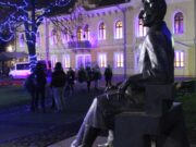 Prezidentas Kazys Grinius buvo kuklus žmogus, bet ir jam tikriausiai patiktų, kad žmonės jį gerbia ir prisimena. Kaunas, 2016 m. lapkričio 26 d.